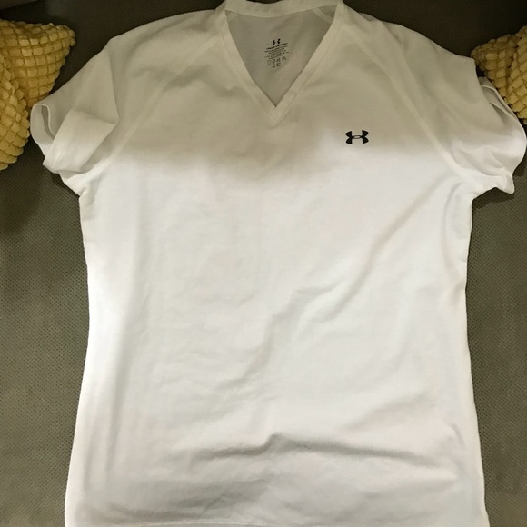 Under Armour Tops - Under Armor Shirt